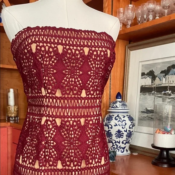 Lulu's Strapless Burgundy Beauty and Lace Dress Medium - Picture 3 of 6